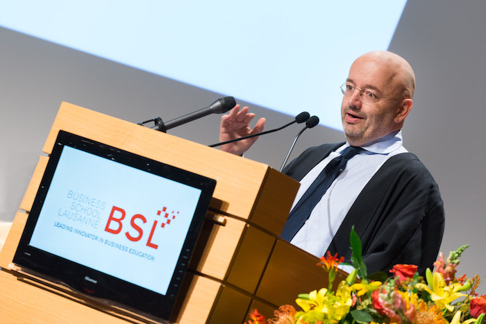 Les leaders du développement durable Peter Bakker et Kate Raworth ont reçu un Doctorat Honoris Causa de Business School Lausanne