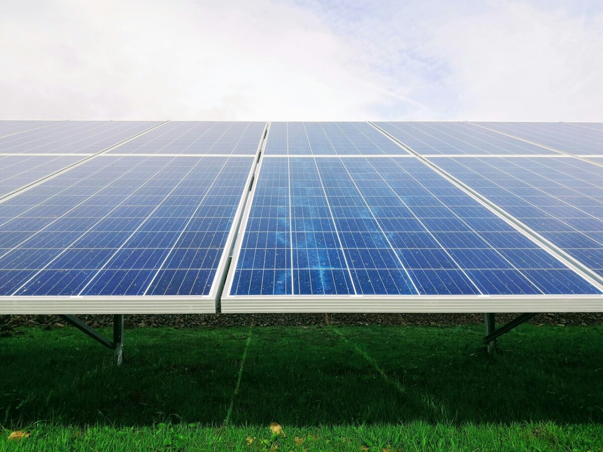 REYL Intesa Sanpaolo conseille Quercus Real Assets Limited dans le cadre d’un partenariat de développement avec Gunvor Group pour un portefeuille de projets solaires photovoltaïques en Italie